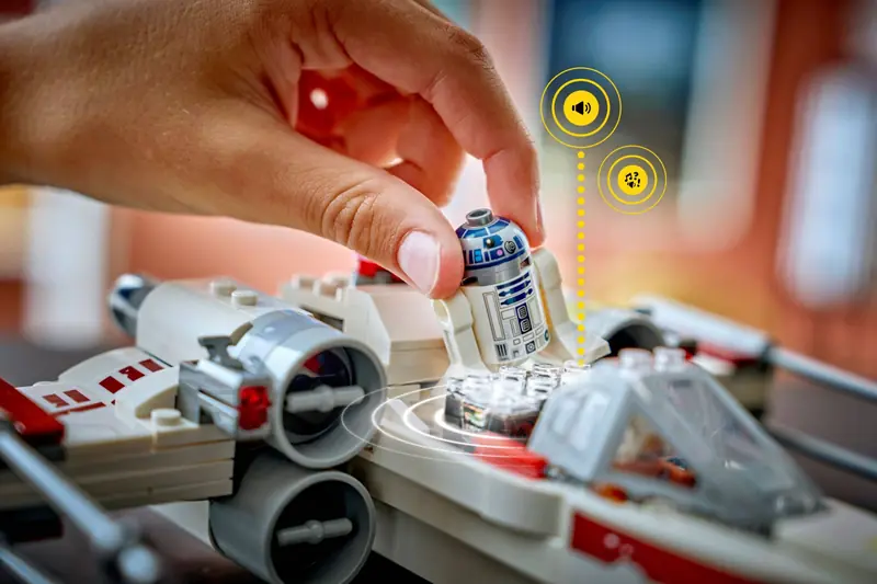 LEGO 75423 SMART Play: X-Wing Czerwona Piątka Luke’a zdjęcie 18
