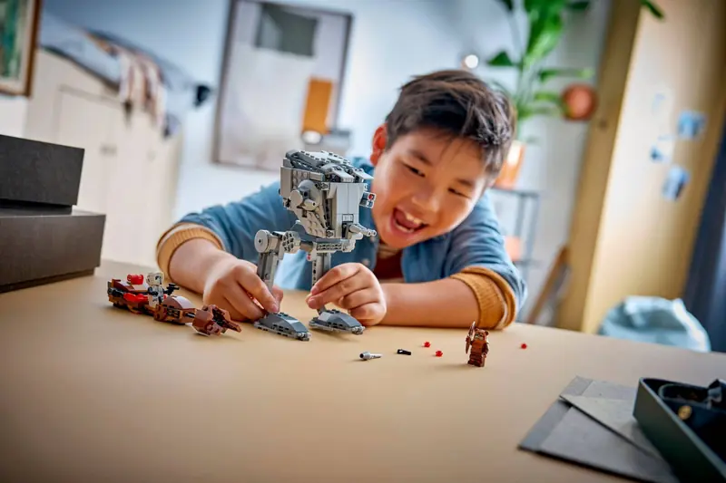 LEGO 75424 SMART Play: Atak AT-ST na Endor zdjęcie 15