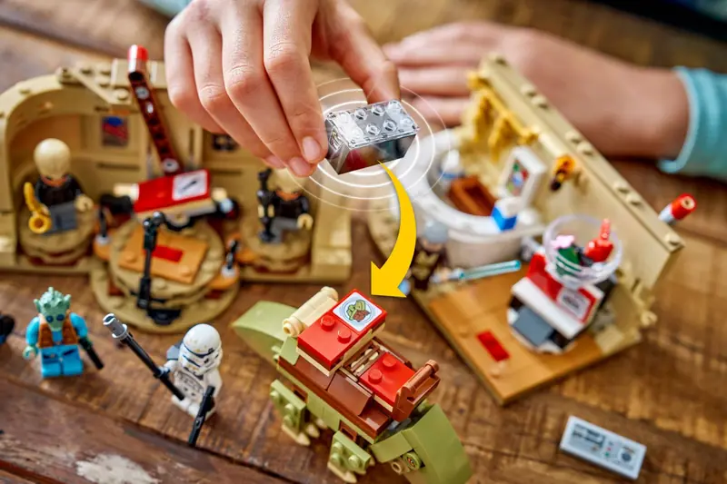 LEGO 75425 SMART Play: Kantyna Mos Eisley zdjęcie 19