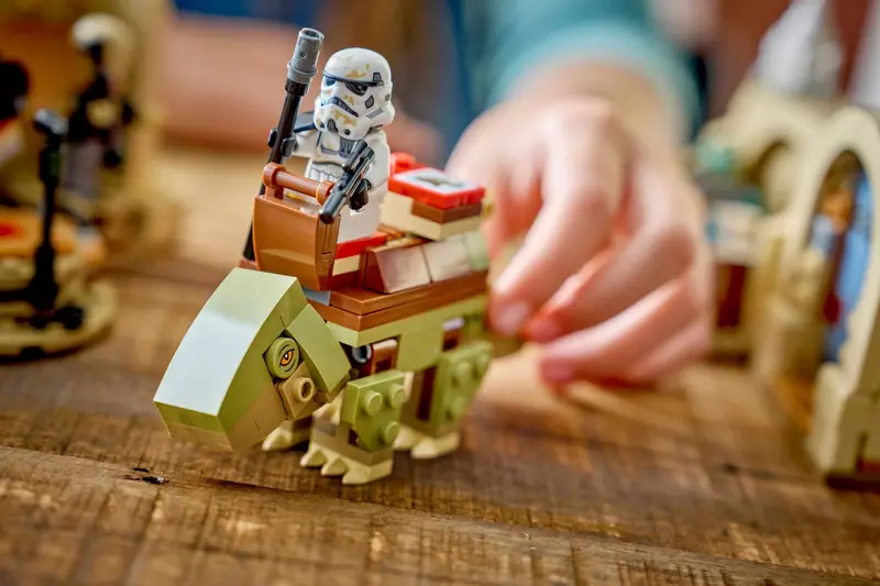 LEGO 75425 SMART Play: Kantyna Mos Eisley zdjęcie 15