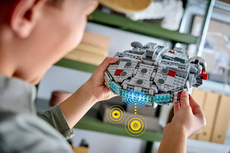 LEGO 75426 SMART Play: Sokół Millennium zdjęcie 20