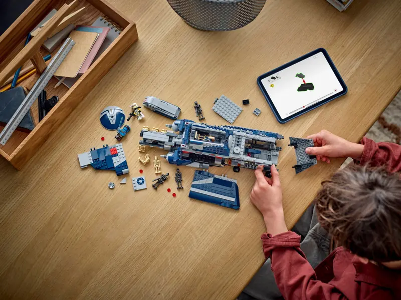 LEGO 75435 Transporter MTT Separatystów z bitwy o Felucję zdjęcie 9