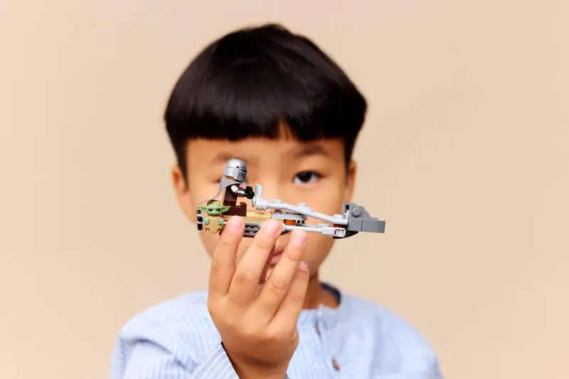 LEGO 75436 Śmigacz Mandalorianina i Grogu zdjęcie 10