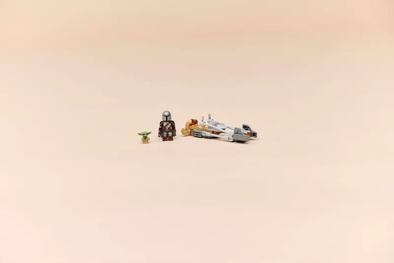 LEGO 75436 Śmigacz Mandalorianina i Grogu zdjęcie 11