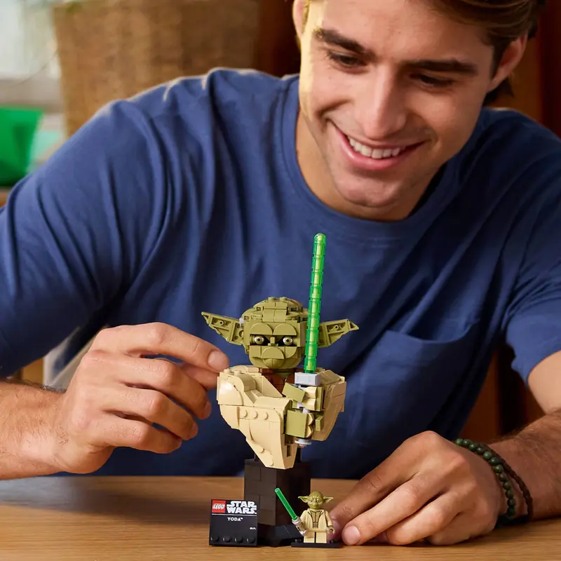 LEGO 75438 Popiersie Yody zdjęcie 8