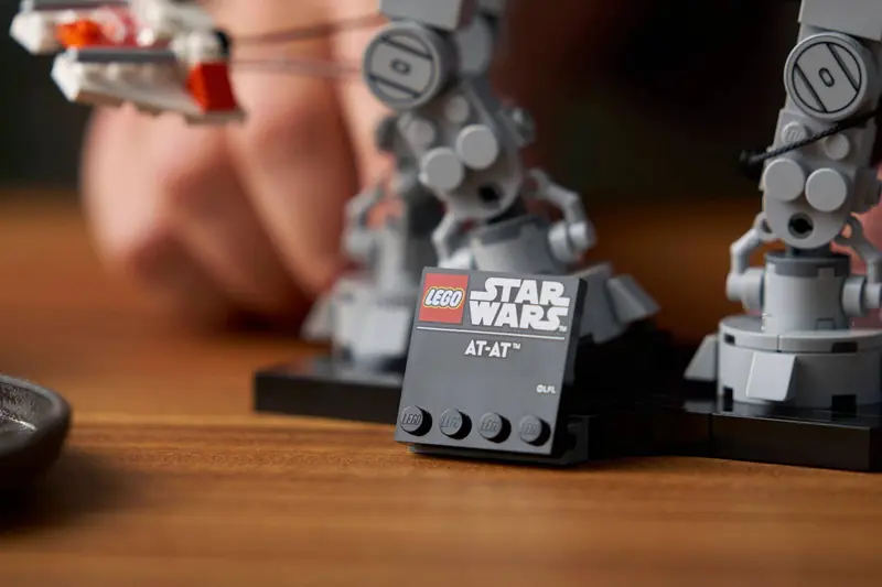 LEGO 75440 AT-AT zdjęcie 11