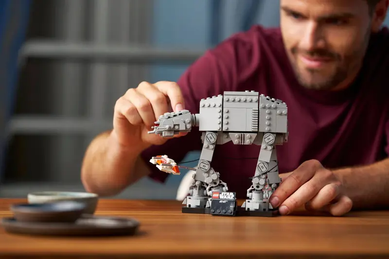 LEGO 75440 AT-AT zdjęcie 13