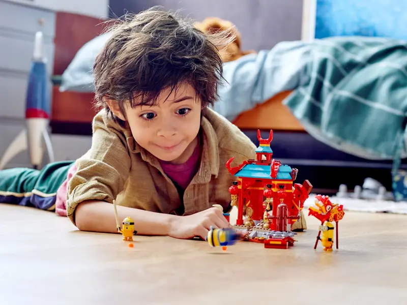 LEGO 75550 Minionki i walka kung-fu zdjęcie 10