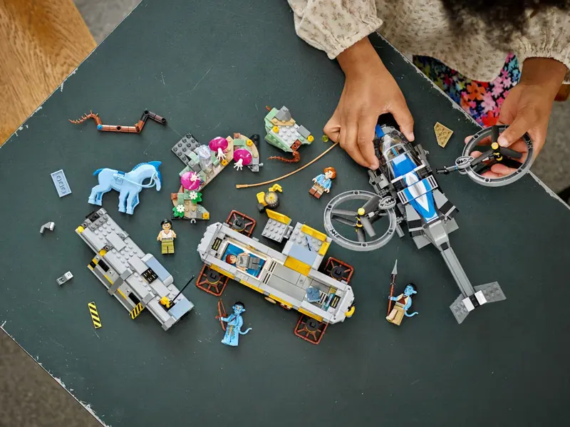 LEGO 75573 Latające góry: stanowisko 26 i Samson ZPZ zdjęcie 8