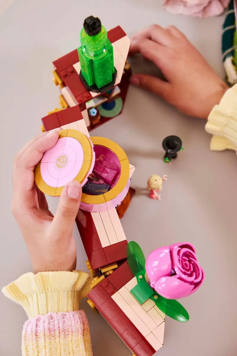 LEGO 75683 Akademik Glindy i Elphaby zdjęcie 10