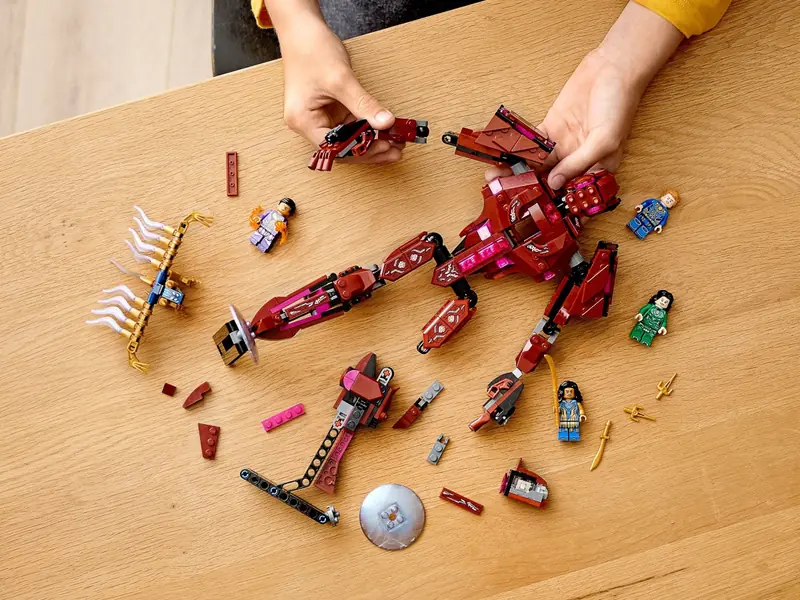 LEGO 76155 W cieniu Arishem zdjęcie 9