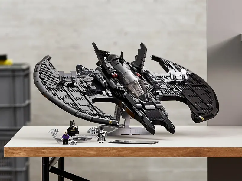 LEGO 76161 Batwing z 1989 roku​ zdjęcie 10