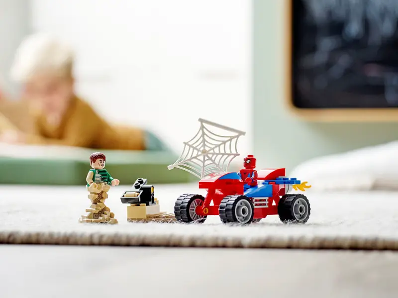LEGO 76172 Pojedynek Spider-Mana z Sandmanem zdjęcie 9
