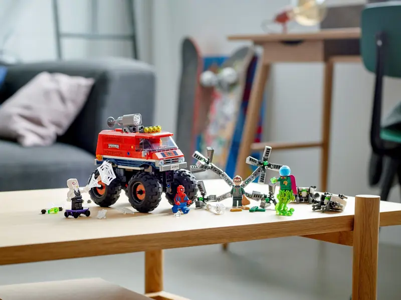 LEGO 76174 Monster truck Spider-Mana kontra Mysterio zdjęcie 8