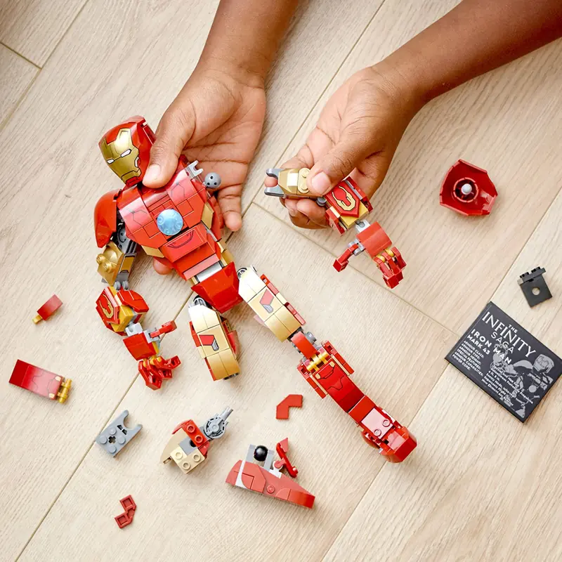 LEGO 76206 Figurka Iron Mana zdjęcie 6