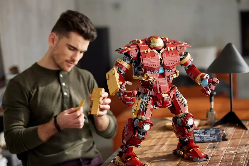 LEGO 76210 Hulkbuster zdjęcie 11
