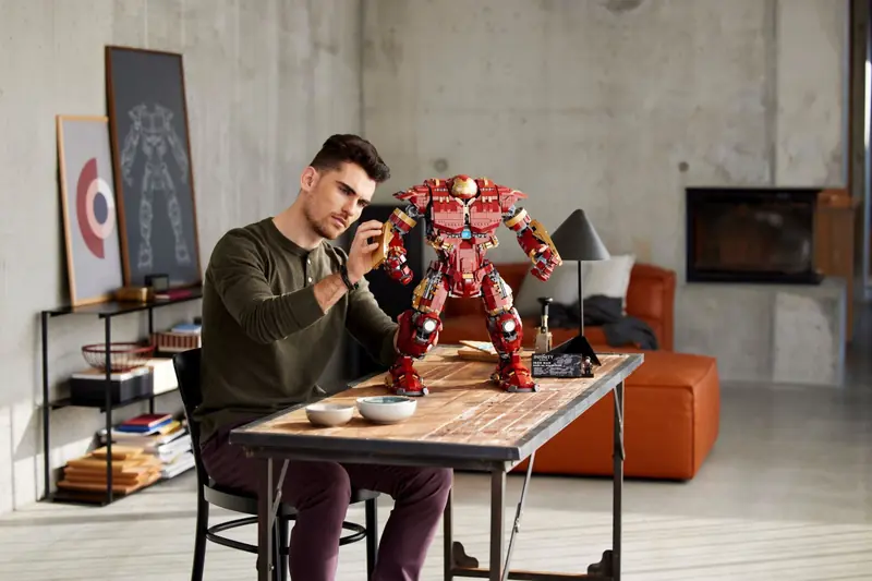LEGO 76210 Hulkbuster zdjęcie 9