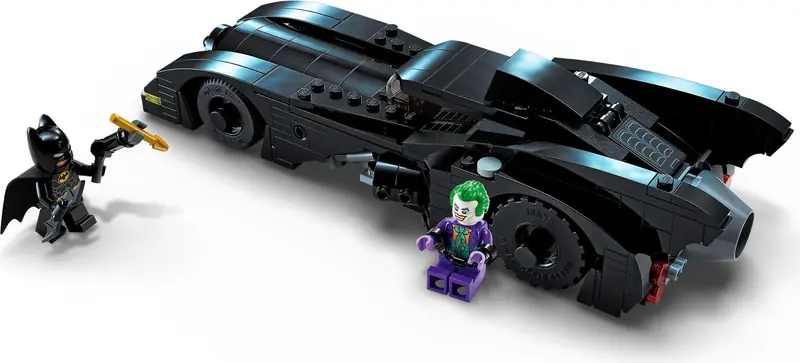 LEGO 76224 Batmobil: Pościg Batmana za Jokerem zdjęcie 3