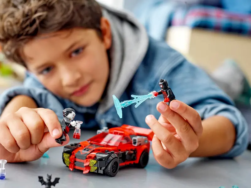 LEGO 76244 Miles Morales kontra Morbius zdjęcie 6