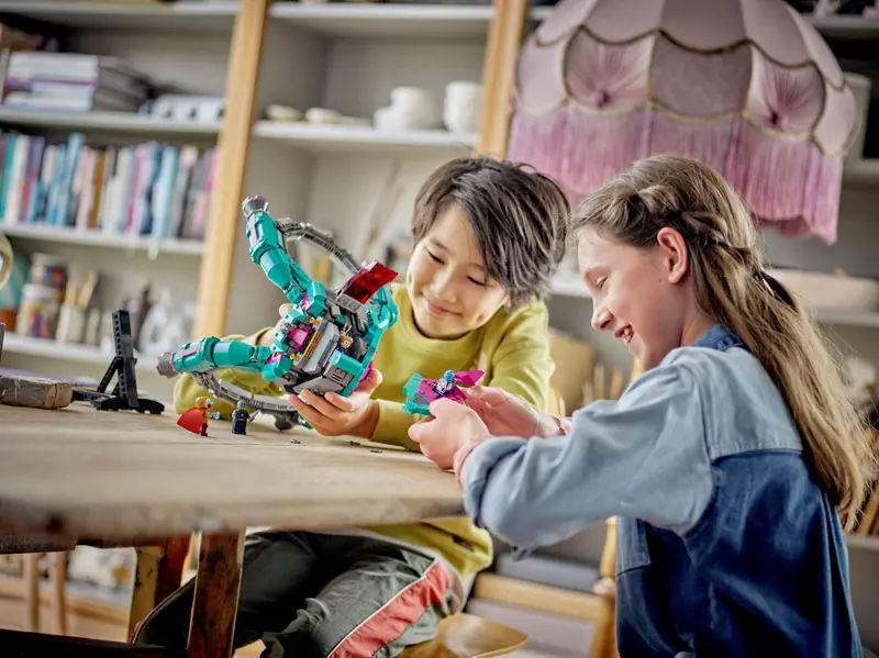 LEGO 76255 Nowy statek Strażników zdjęcie 9
