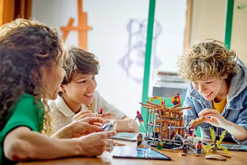 LEGO 76261 Ostateczne starcie Spider-Mana zdjęcie 8