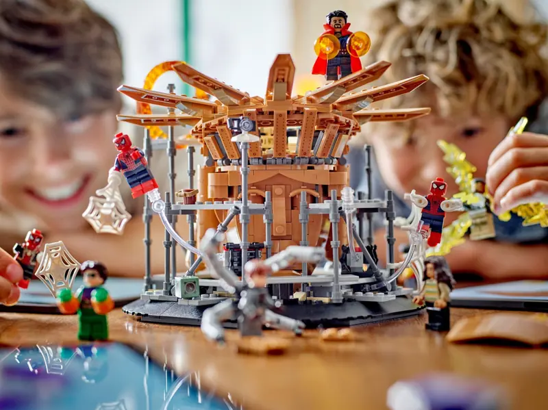 LEGO 76261 Ostateczne starcie Spider-Mana zdjęcie 9