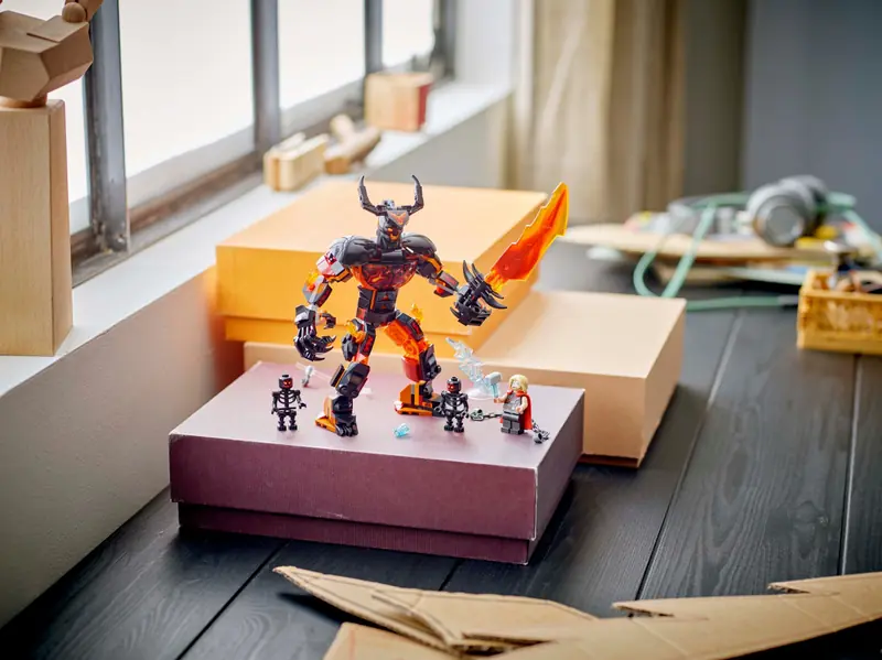 LEGO 76289 Thor kontra figurka konstrukcyjna Surtura zdjęcie 6