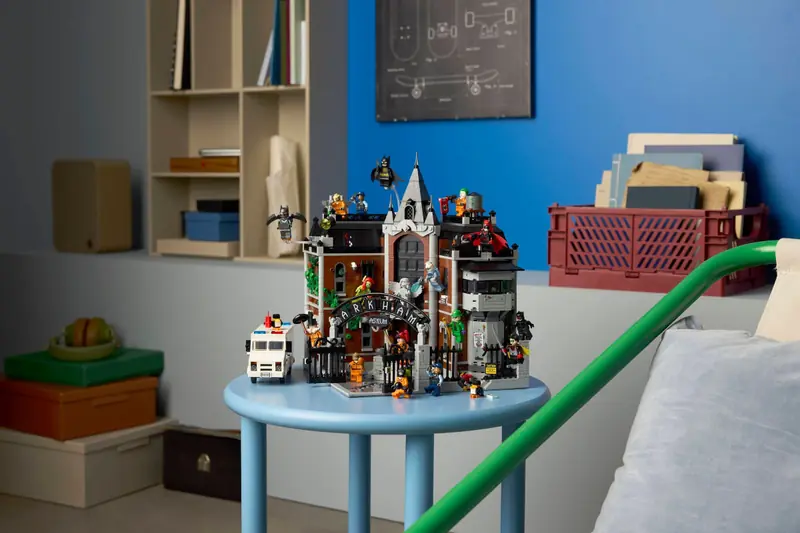 LEGO 76300 Arkham Asylum zdjęcie 8
