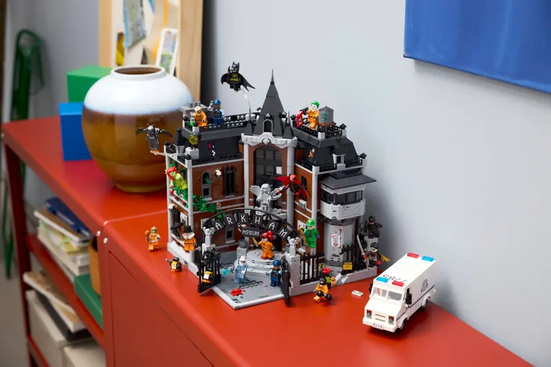 LEGO 76300 Arkham Asylum zdjęcie 9
