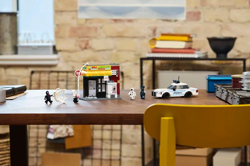 LEGO 76311 Multiwersum: Miles Morales kontra Spot zdjęcie 10