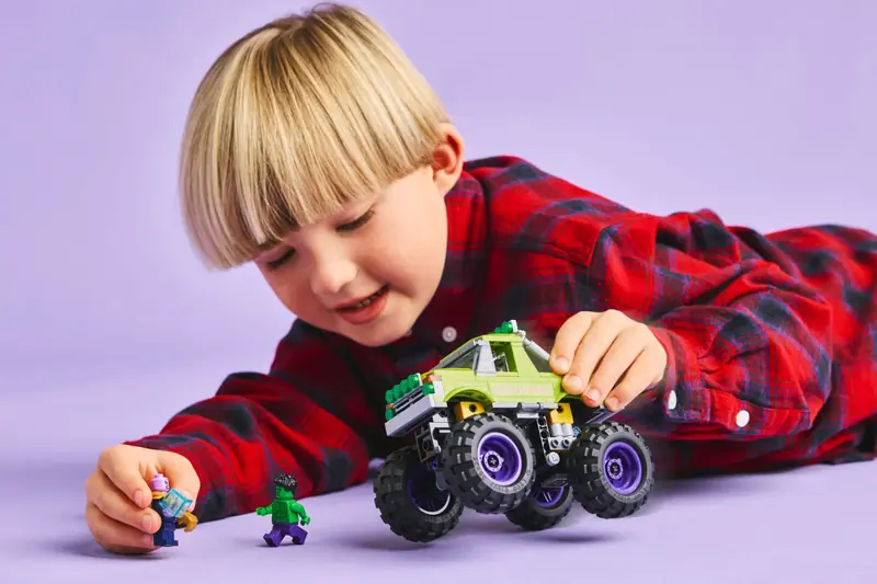LEGO 76312 Monster truck Hulka kontra Thanos zdjęcie 6