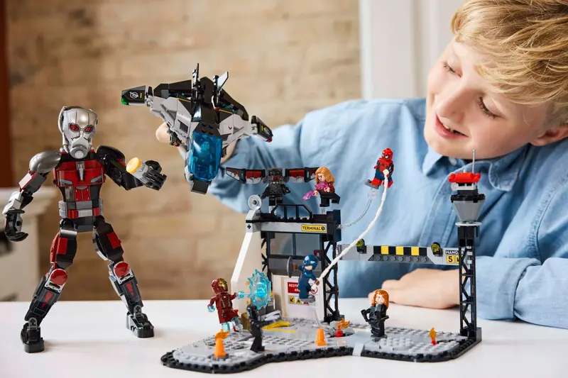 LEGO 76314 Kapitan Ameryka: Wojna bohaterów - bitwa zdjęcie 10
