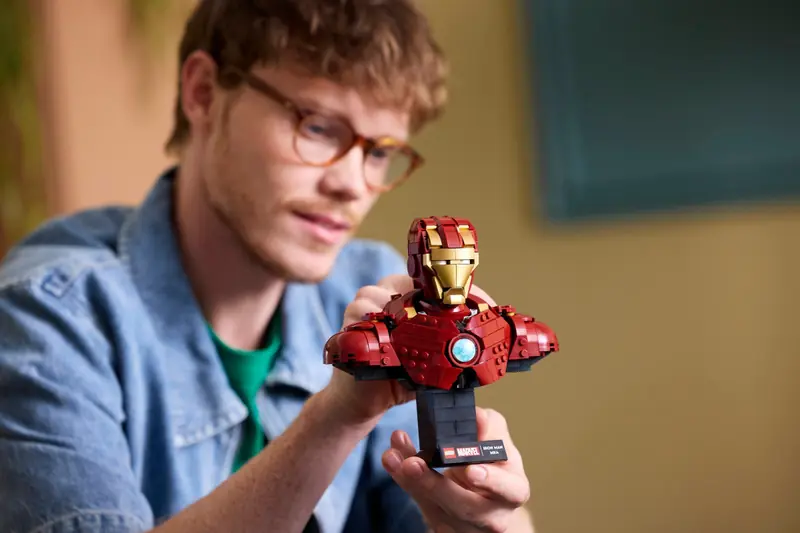 LEGO 76327 Popiersie Iron Mana MK4 zdjęcie 6