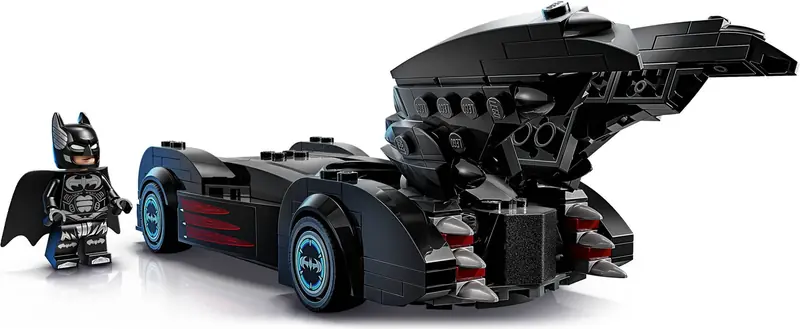 LEGO 76333 Batmobil z filmu Batman i Robin zdjęcie 7