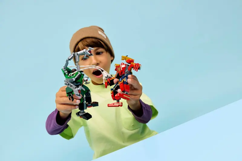 LEGO 76338 Bitwa mechów: Spider-Man kontra Doc Ock zdjęcie 10