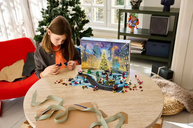 LEGO 76340 ǀ Marvel Kalendarz adwentowy na 2026 rok zdjęcie 9