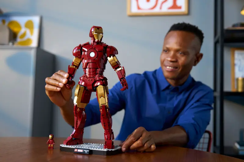 LEGO 76344 Iron Man Mark 3 - edycja kolekcjonerska zdjęcie 10