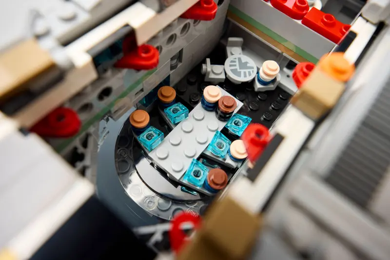 LEGO 76354 Lotniskowiec T.A.R.C.Z.Y. zdjęcie 12