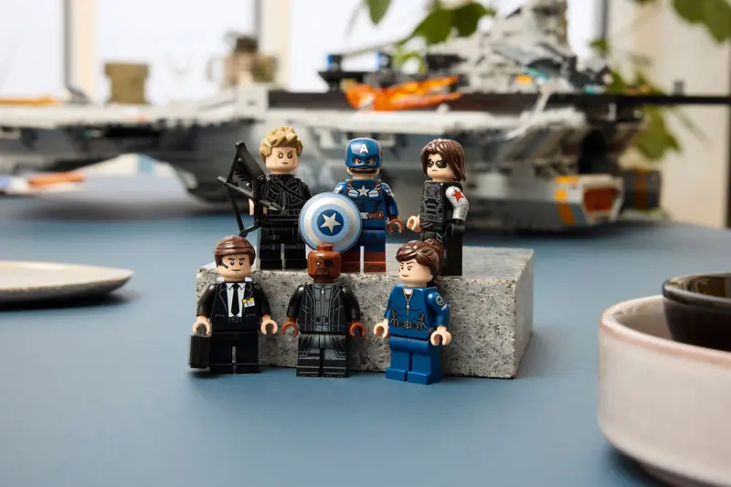 LEGO 76354 Lotniskowiec T.A.R.C.Z.Y. zdjęcie 19