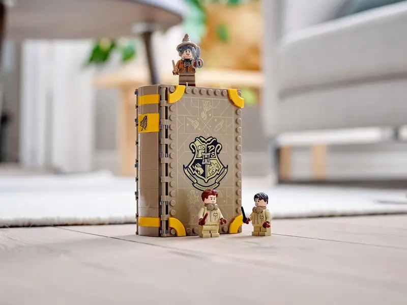 LEGO 76384 Chwile z Hogwartu: zajęcia z zielarstwa zdjęcie 12