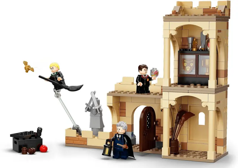 LEGO 76395 Hogwart: Pierwsza lekcja latania zdjęcie 5