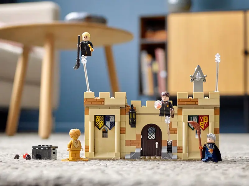 LEGO 76395 Hogwart: Pierwsza lekcja latania zdjęcie 14