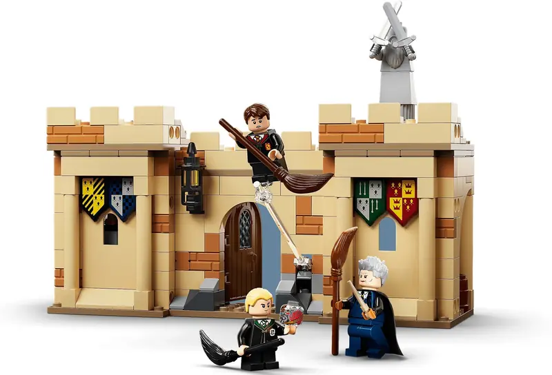 LEGO 76395 Hogwart: Pierwsza lekcja latania zdjęcie 9