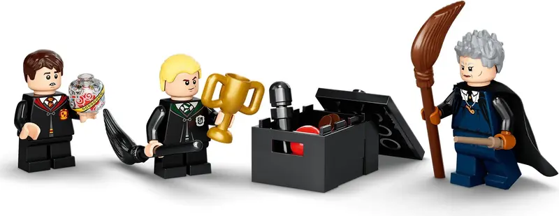LEGO 76395 Hogwart: Pierwsza lekcja latania zdjęcie 10