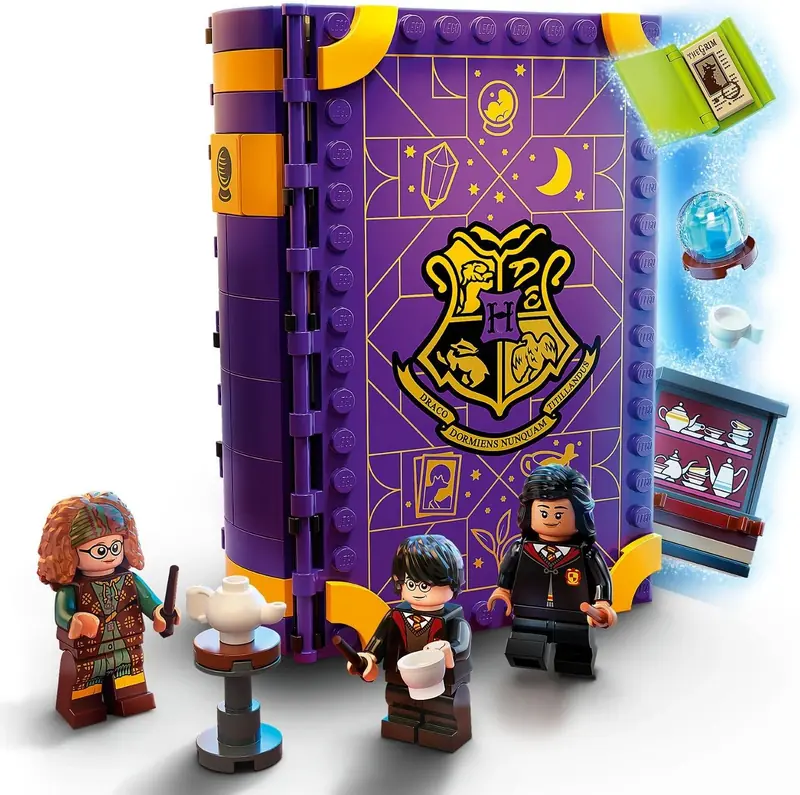 LEGO 76396 Chwile z Hogwartu: zajęcia z wróżbiarstwa zdjęcie 3