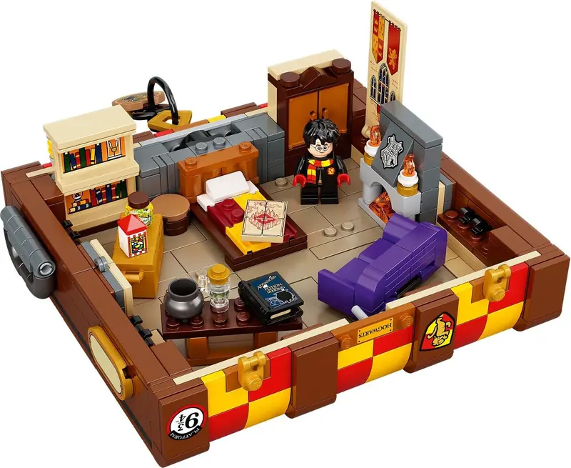 LEGO 76399 Magiczny kufer z Hogwartu zdjęcie 7