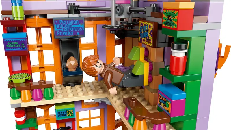 LEGO 76422 Ulica Pokątna: Magiczne dowcipy Weasleyów zdjęcie 4