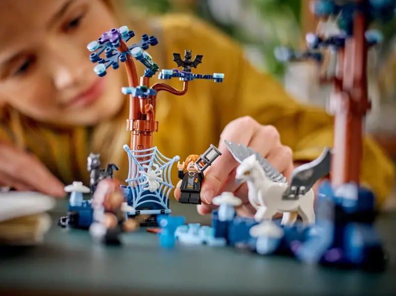 LEGO 76432 Zakazany Las: magiczne stworzenia zdjęcie 9