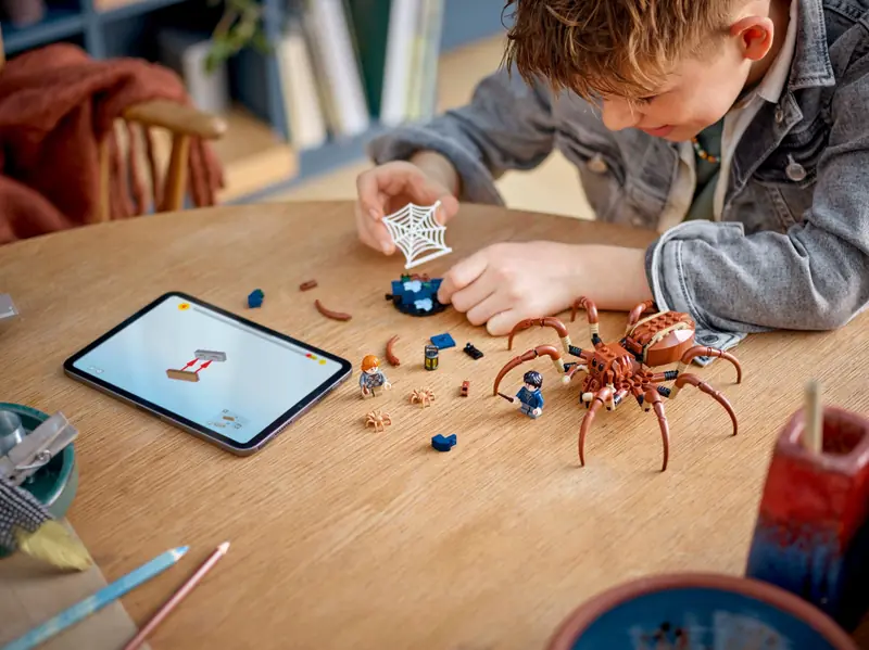 LEGO 76434 Aragog w Zakazanym Lesie zdjęcie 6