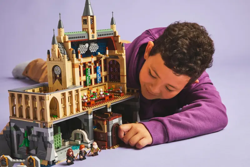 LEGO 76442 Zamek Hogwart: Zajęcia z zaklęć i uroków zdjęcie 10
